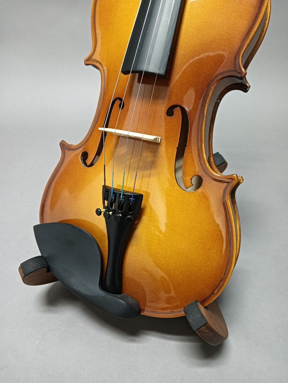 Overtone Violin OV101N ไวโอลินโอเวอร์โทน OV101N